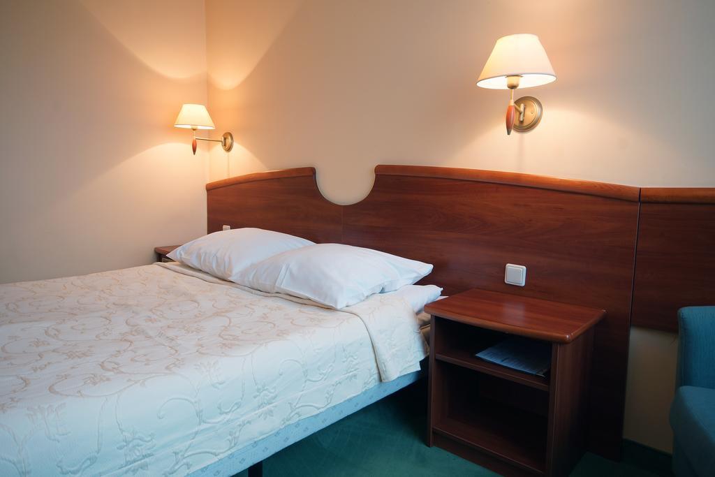 Hotel Kamena Chełm Esterno foto