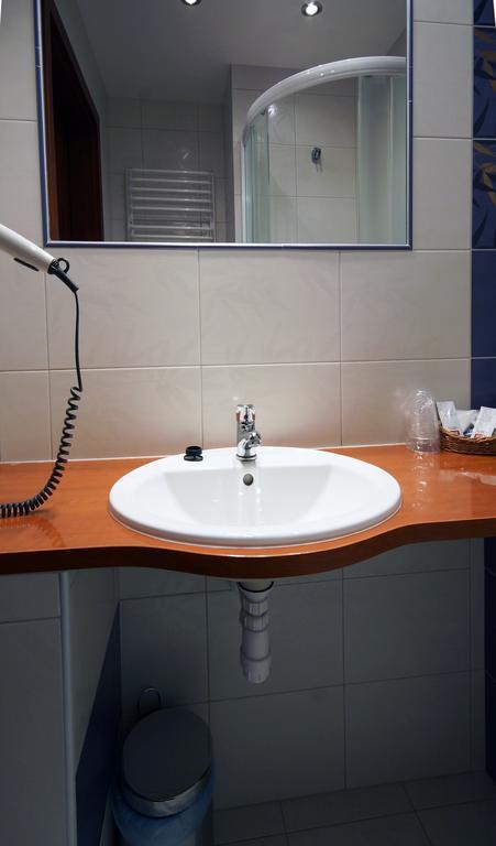 Hotel Kamena Chełm Esterno foto