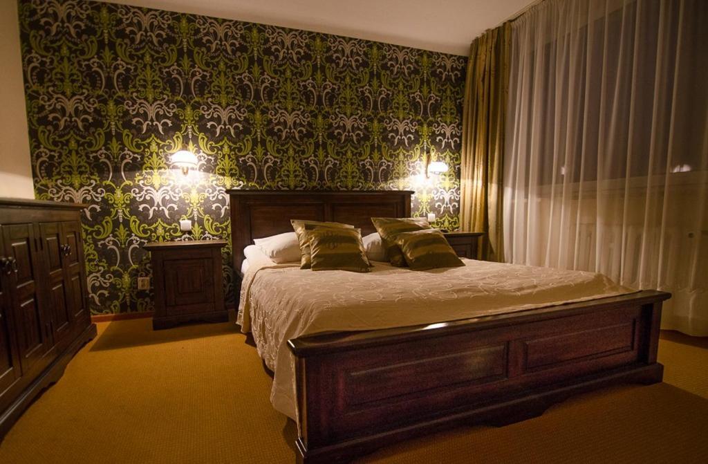 Hotel Kamena Chełm Esterno foto